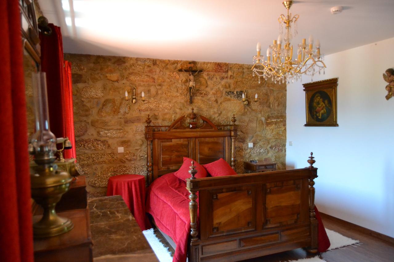 Hotel Rural Casa Da Eira Pero Viseu Camera foto