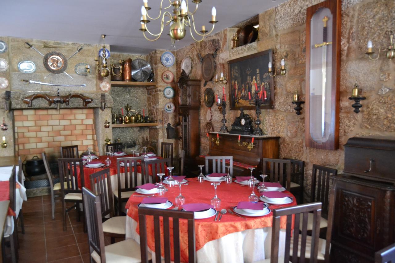 Hotel Rural Casa Da Eira Pero Viseu Esterno foto